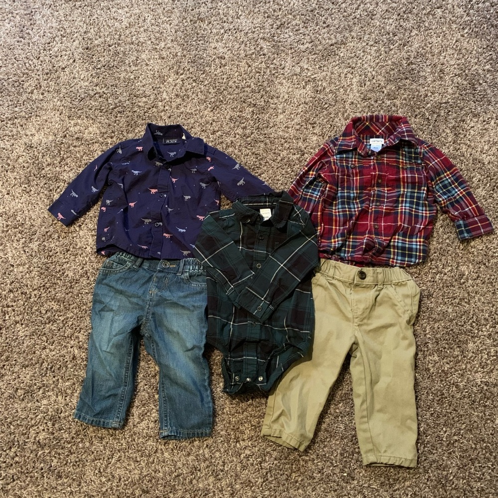 Size 9 months, I from Carter’s/children’s place
